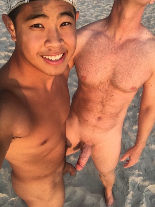 serviceboy96:Went to my favorite beach today ;)