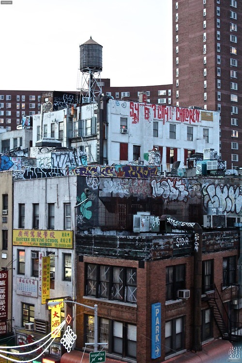 solekilla91:  Ugly yet beautiful