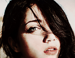 tobiasherondale:  FAVORITE BOOKS:↳ Angelfall (Susan Ee)  “When I was little,