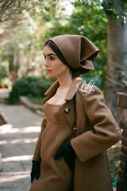 Lily Collins for Rollacoaster, photographed by Shane McCauley.vía Lily Collins Network