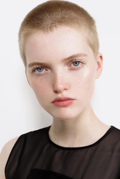 Dramatic new look for British model Ruth Bell. Loving the bleached buzzcut.