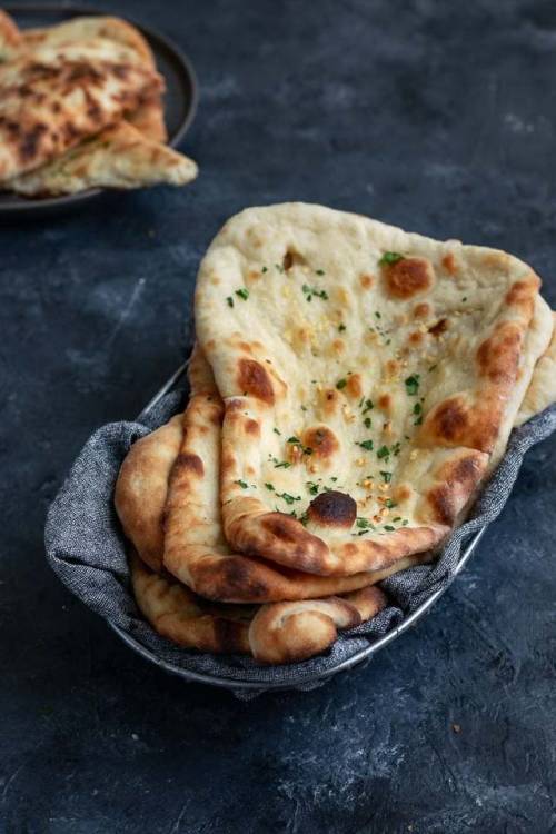 VEGAN HOMEMADE RESTAURANT STYLE NAAN