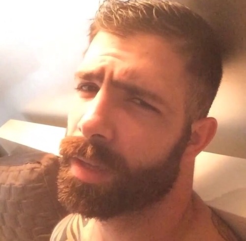 scruffyjizzmonkey:  beardburnme: | The glory that is jcryan_