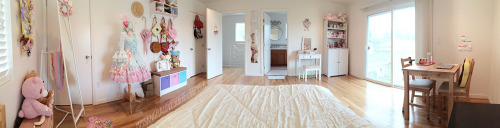 missangelalovescute: Room tour and wardrobe post! I recently moved to this room so the furniture is 