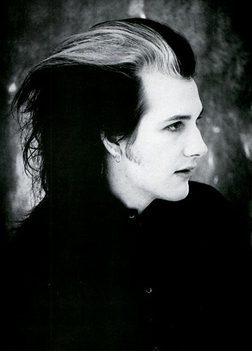 spectremassani:Style Icons: Dave Vanian