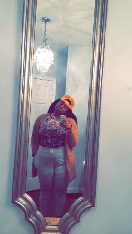 kimreesesdaughter:  zigzagsandsweettea:  somebody said it was big girl appreciation day, so I’m here 😎  😍😍😍😍😍😍😍💎