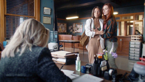 wynonnatheearp: No surface or surrounding are safe from Wayhaught