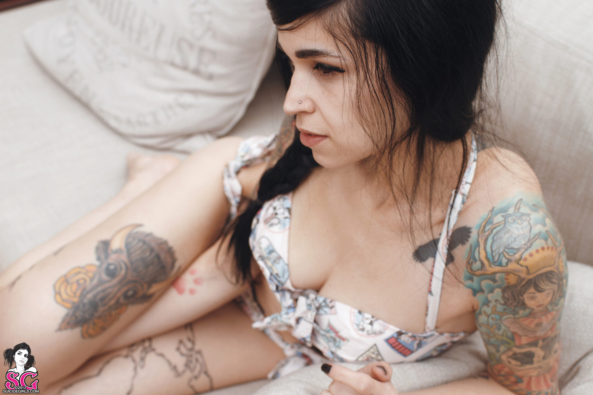 beautifulgirlsmakemesuicidal:  Bully Suicide 