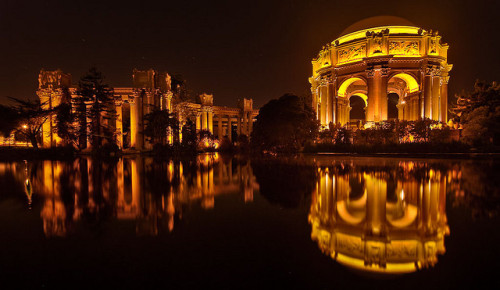 Palace of Fine Arts by Deej6 on Flickr.