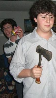 rootbeerinkling:  Can we discuss this photograph of a youthful JonTron? 