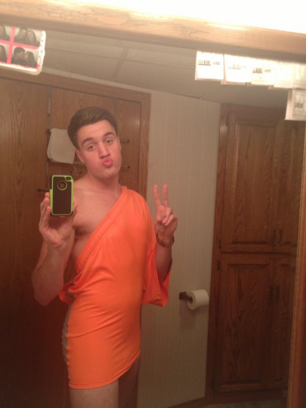 collegehumor:  Check Out These Guys Wearing Dresses Made Out of Gym Shorts [Click