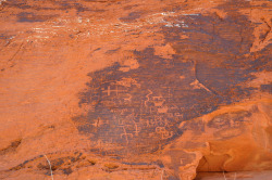 10 -   the Mouse Tank Petroglyphs of the Valley of Fire State Park, Nevada, USA