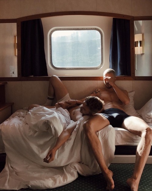 formvomar: Ah yes … loving Love.