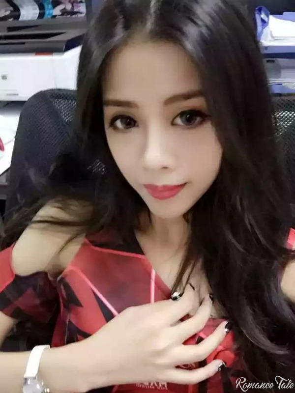 asiangirlphotography:Just lovely! Qihong Li, 24Foshan, China