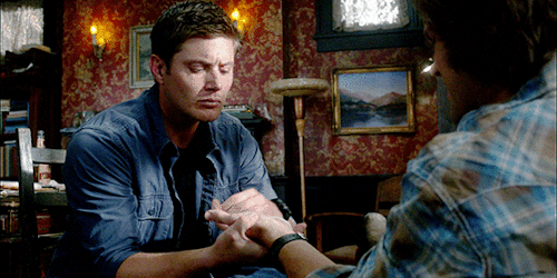 angel-e-v-a: Dean Being a Caring Brother | 07x02  ↳ Let me see that hand.