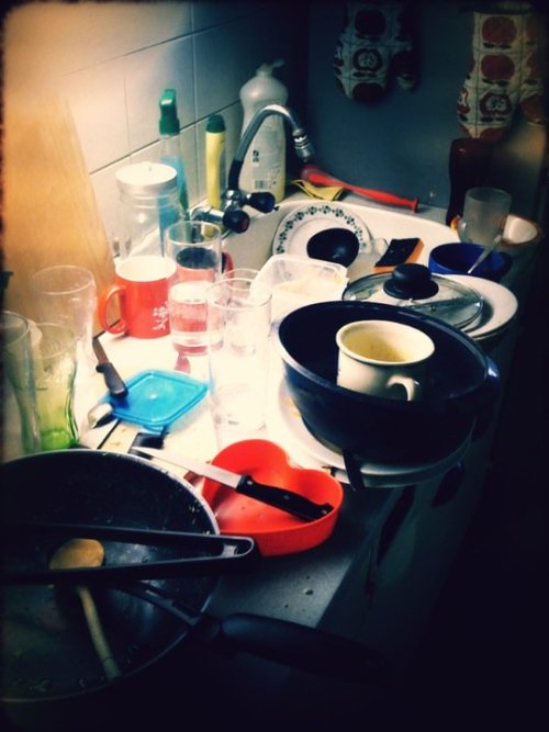 I hate washing dishes!