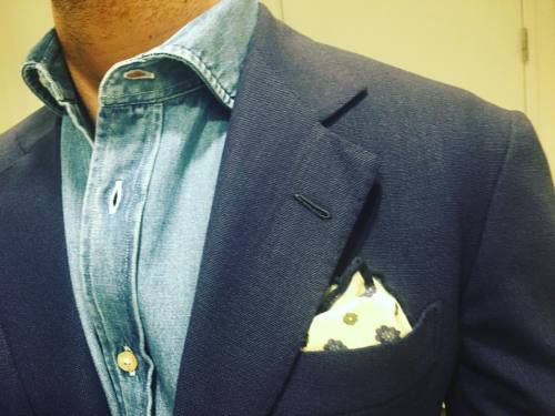 @liverano_liverano @worldofoger shirt @drakesdiary #bespoke #lookbook #apparel #mnswr #menswear #igf