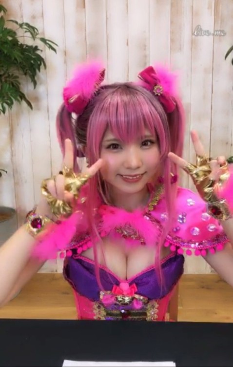 enakofan:  Live.me