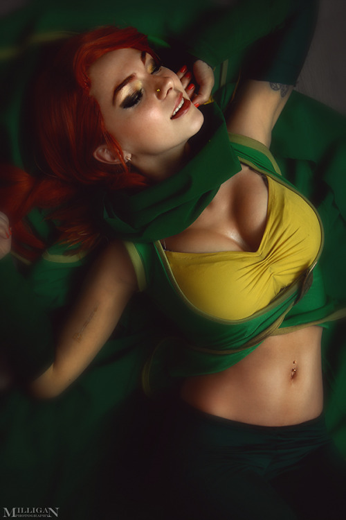 And here are some gifs from previous windranger’s shooting x)you can find all photos here: http://milliganvick.deviantart.com/and the video is here: http://www.youtube.com/watch?v=h9FaPGCw8aA