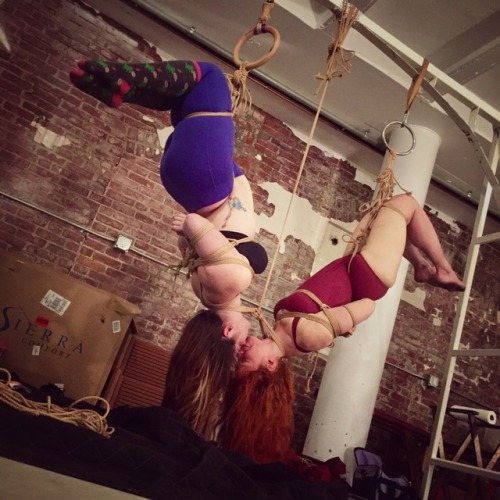 Good times at the STL Rope Social with EW, Kitsune-Maeve and FM. Rope: @kbnawa (self) Photo: self &a
