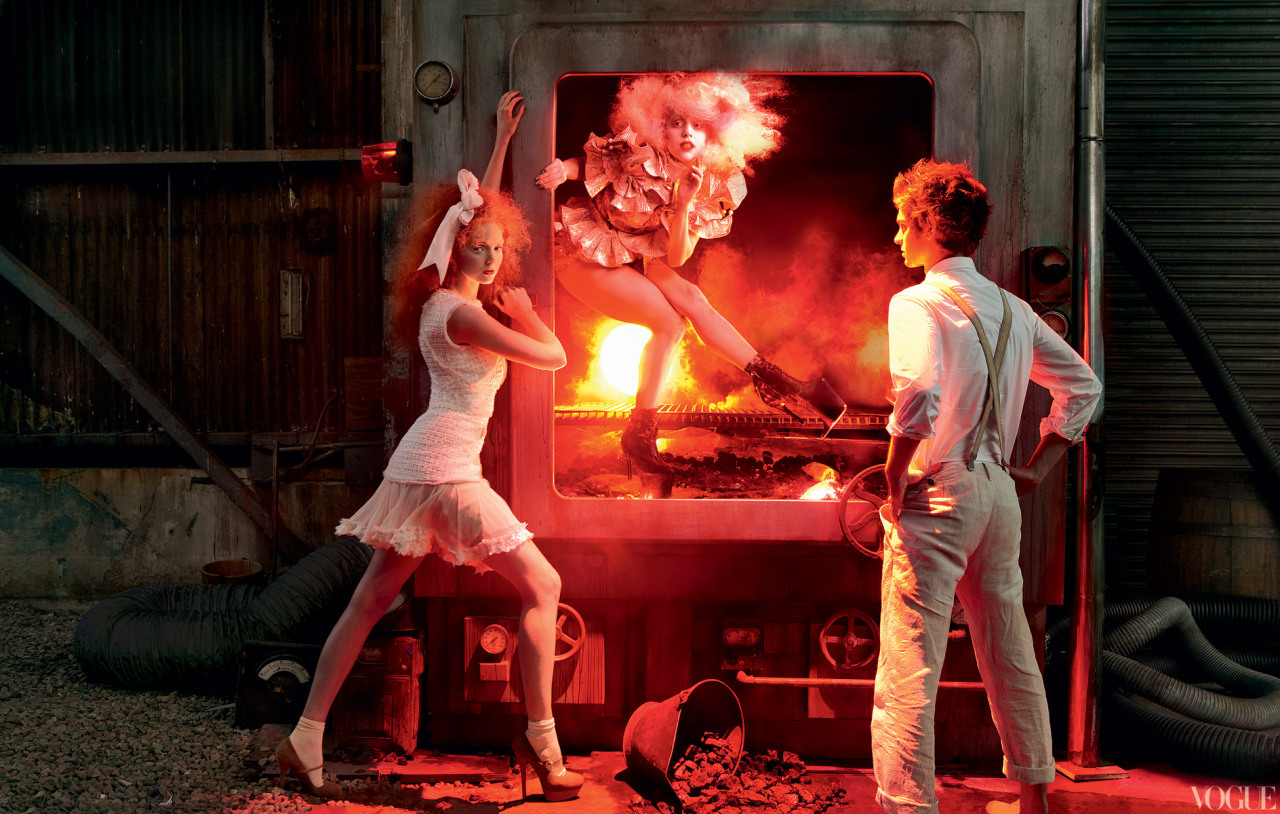 gasstation:  Lily Cole, Lady Gaga and Andrew Garfield photographed by Annie Leibovitz
