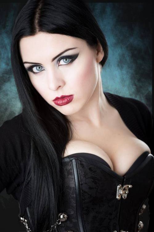 gothicandamazing:  Model: Lady Kat EyesPhotographer: porn pictures