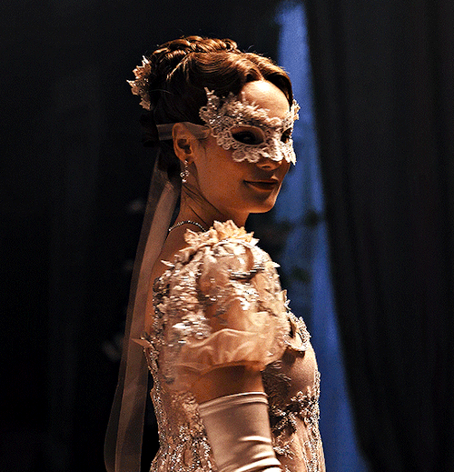 Hannah Dodd As Francesca Bridgerton — Behind The Scenes Of Bridgerton S4