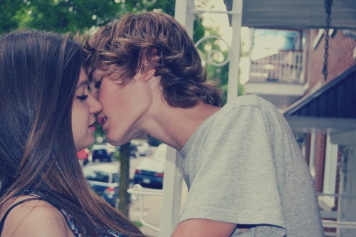 Boy And Girl Kissing Tumblr