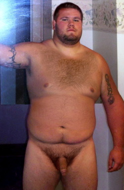 beefbudsblog:  daviebear:  DavieBear here and I love men all types of men :):) HUGS daviebear.com   For hot bears, cubs, chubs and otters, follow me at:beefbudsblog.tumblr.com