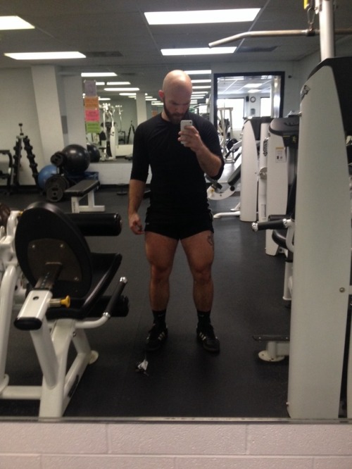 afieldguy:  On Tuesdays we do Legs.