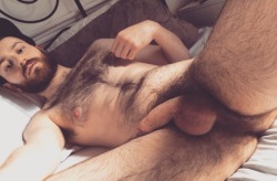 🐻Luv the FUR🐻 Hairy Bearded men. No Twinks