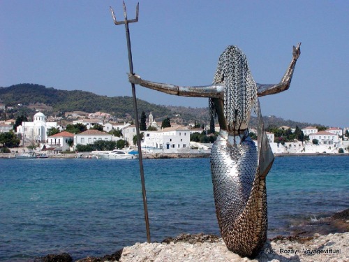 mermaidenmystic:metal sculpture ~ Spetses Island, Greece