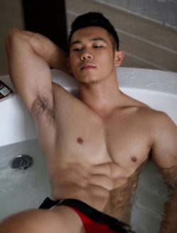 asianmalemuscle:   #asian #male #muscle