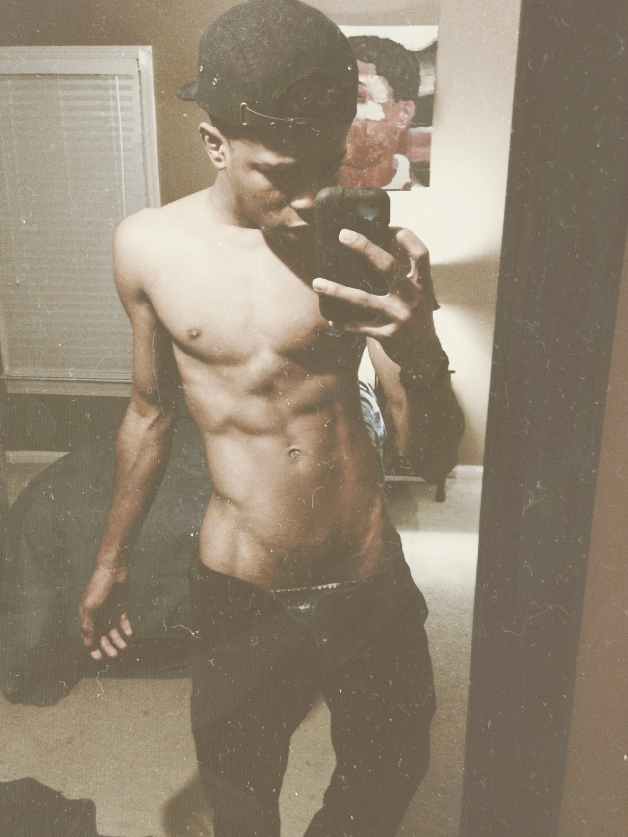 carefreekidd:  Flesh.. 