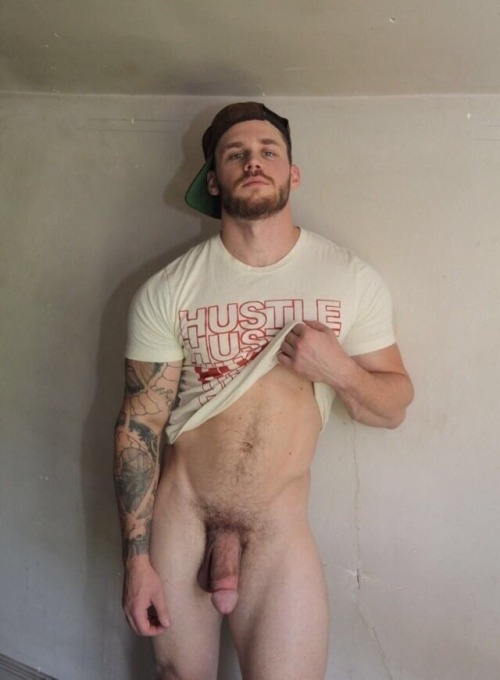 fustevepena:  rsrs12:  Matthew Camp  Matt Camp Naked 