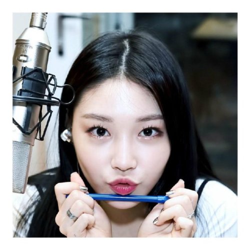 fypd101: Chungha for Radio AZTALK