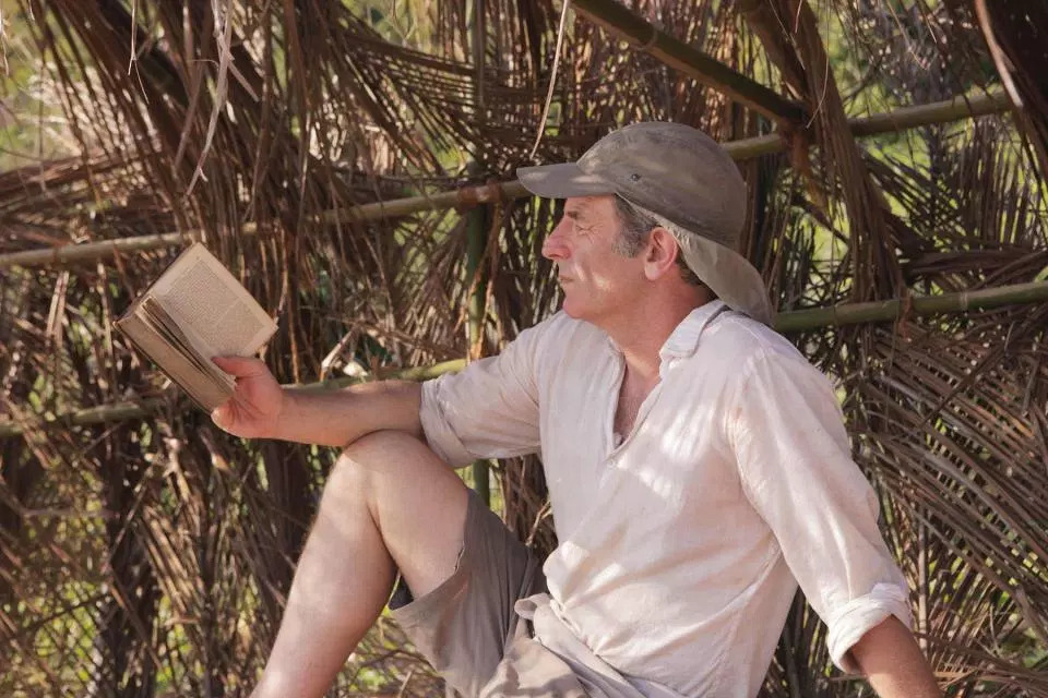 dyanblue: NEW! Robson Crusoe: A Surprising Adventure (ITV) Ever since he was an 11-year-old