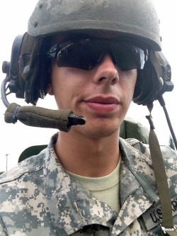 ksufraternitybrother:  21-year old army stud, Tate, from Oregon.    KSU-Frat Guy:  Over 32,000 followers . More than 20,000 posts of jocks, cowboys, rednecks, military guys, and much more.   Follow me at: ksufraternitybrother.tumblr.com           