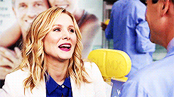lovelykristenbell:  ♥ Jeannie Van Der Hooven S05E01 Links  