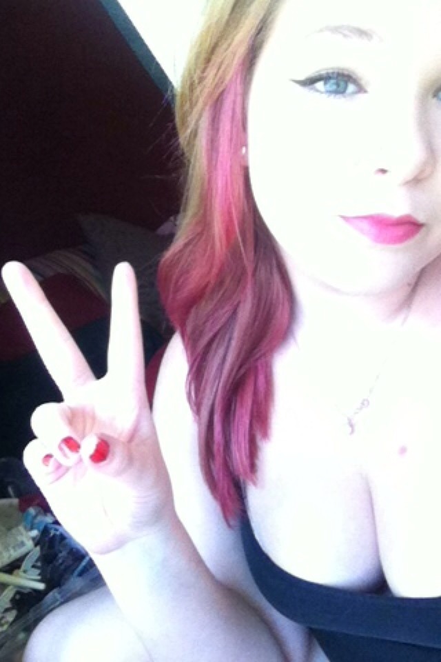 perks-of-being-a-cauliflower:  Guys, help me get to 500 followers then kik me after