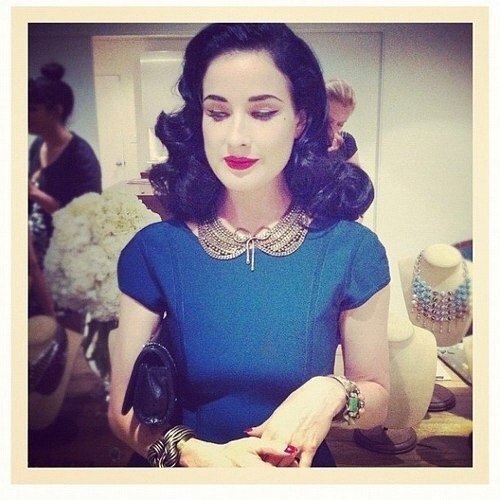 wednesdayisonfire:  She’s gorgeous. 