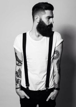 maninpink:  Chris John Millington