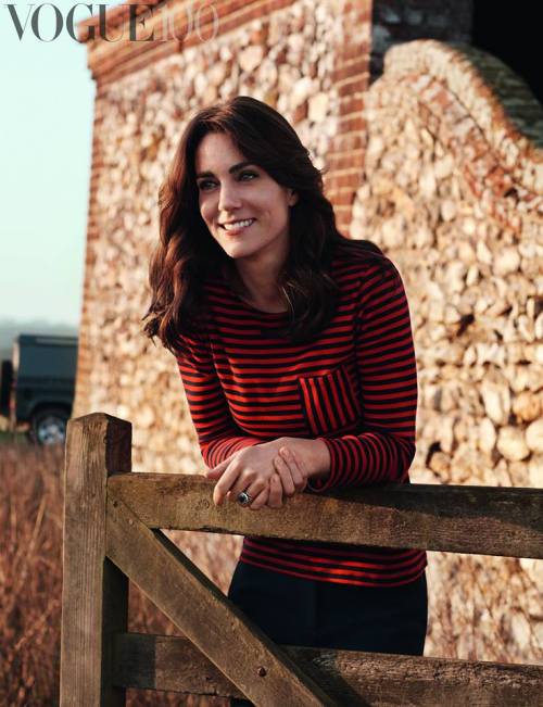 dailydoseofstuf:  HRH Duchess of Cambridge for the 100th anniversary of British Vogue. 