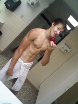 tennboys:  #shower