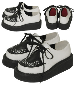 bombisbomb:  Black &amp; White Creepers ุ I own these and they are my favorite thing