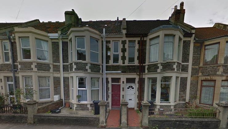 uncacti:  Effy + Tony’s house on Skins // Cute Houses on Google Maps P22 14-17