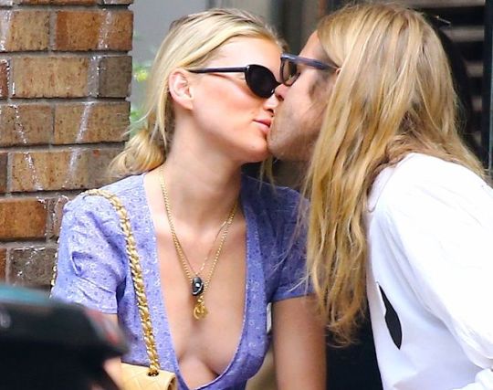 Elsa Hosk Hot Kiss And Cleavage Photos  (more…)View On WordPress