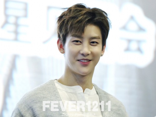 onlyuniq:  160427 “MBA Partners” tour in Handan© FEVER1211  | Editing allowed, do n