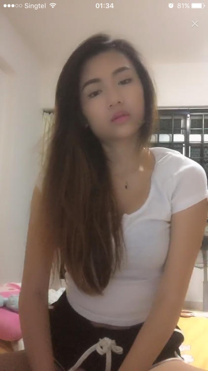 busybee111: Slutty SG Bigo girl Veron showing off