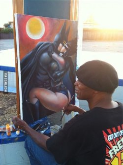 gold-lion-prince-leo:  9gag:  Saw this guy on the side of the road painting a picture of Batman making out with a big booty girl  NEED!!! 